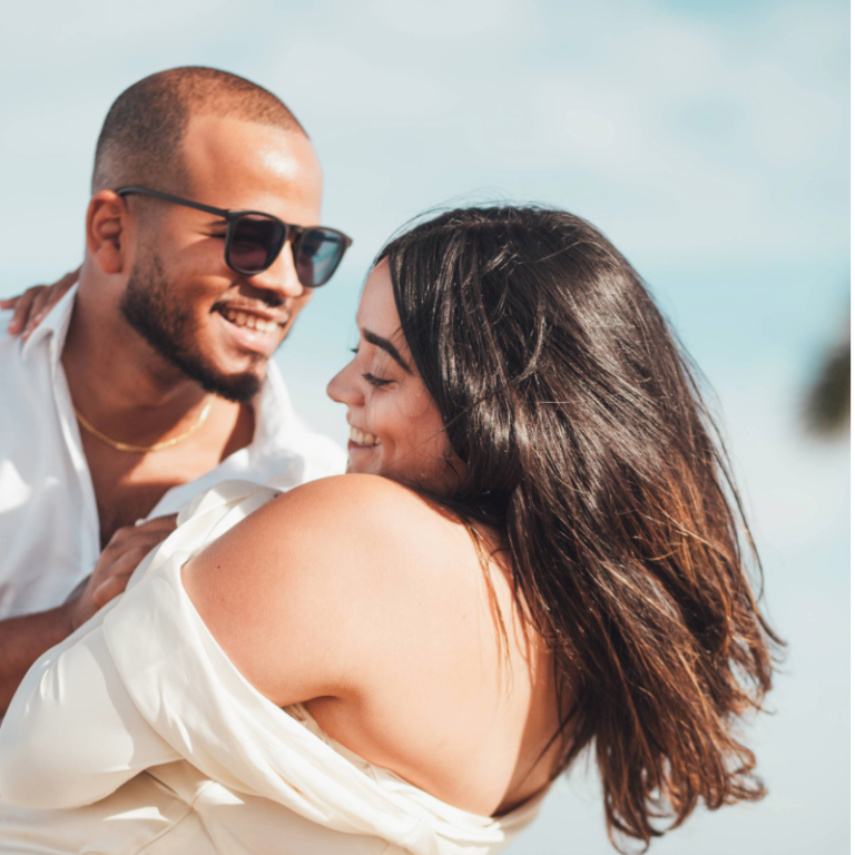 Fifth Light Studios Tampa FL Couple Hugging Photography Logo 768x768